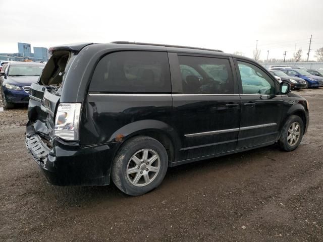 2012 Chrysler Town & Country Touring