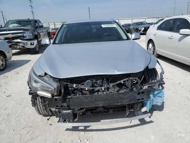 2018 Infiniti Q50 Luxe