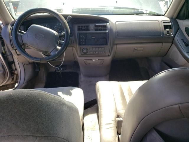 1997 Toyota Avalon XL