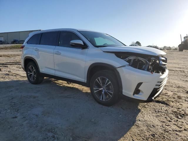 2019 Toyota Highlander LE