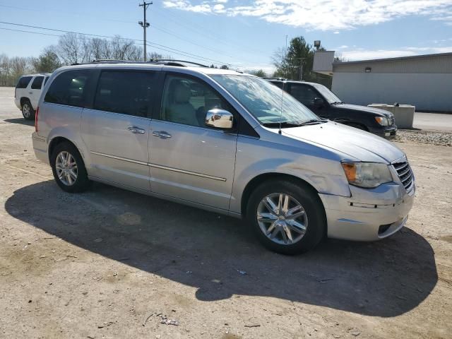 2010 Chrysler Town & Country Limited