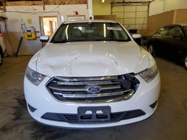 2014 Ford Taurus SEL