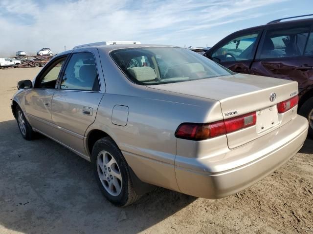 1999 Toyota Camry LE