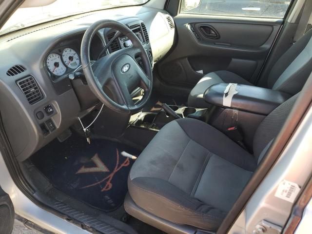 2004 Ford Escape XLS