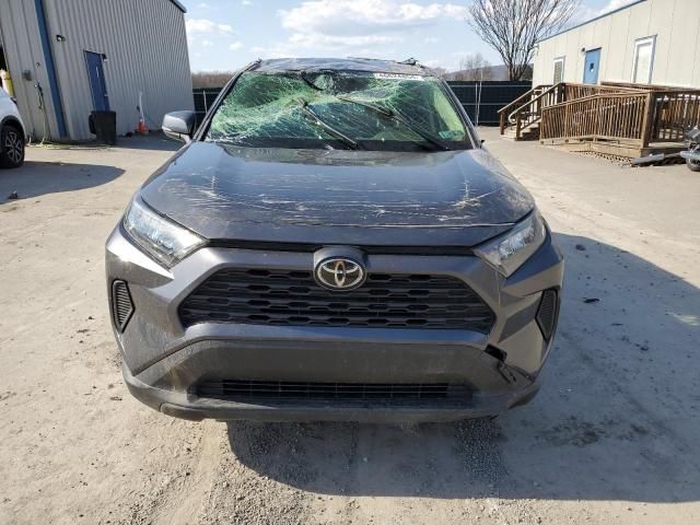 2019 Toyota Rav4 LE