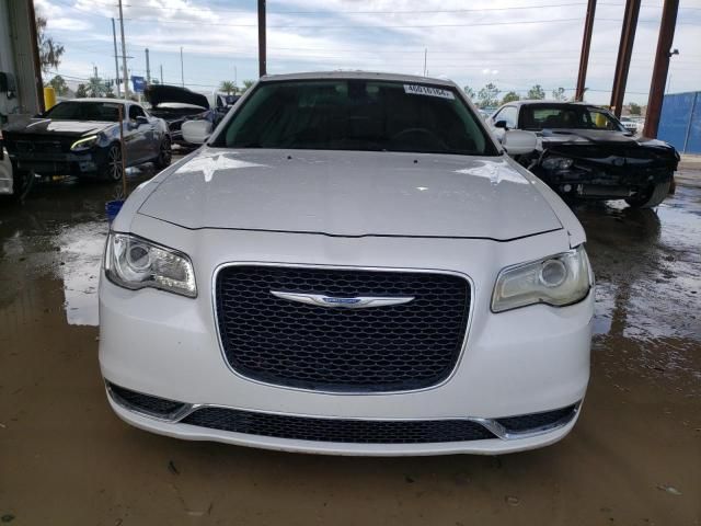 2015 Chrysler 300 Limited