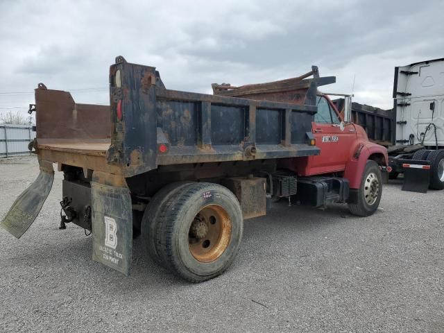 1997 Ford F800