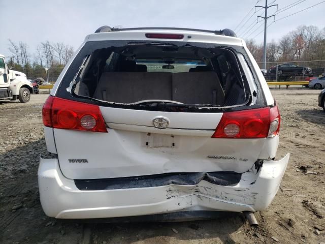 2009 Toyota Sienna CE