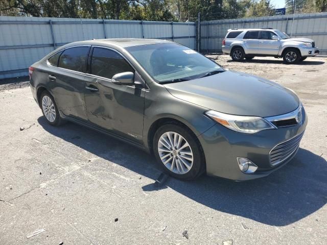 2013 Toyota Avalon Hybrid