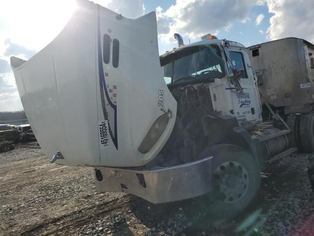 2007 Mack 600 CXP600