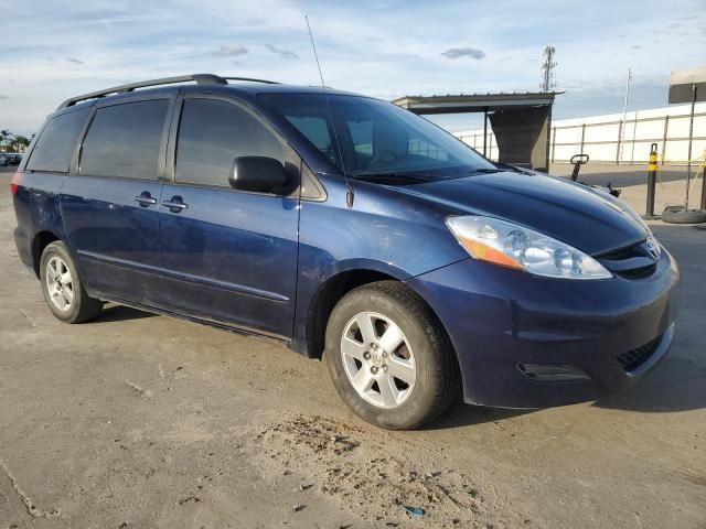 2006 Toyota Sienna CE