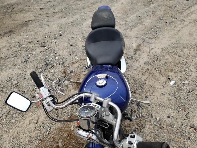 2004 Honda VT1100 C