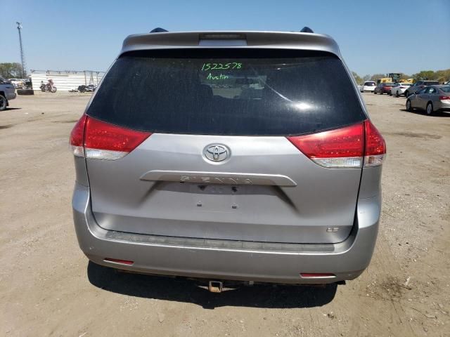 2011 Toyota Sienna LE