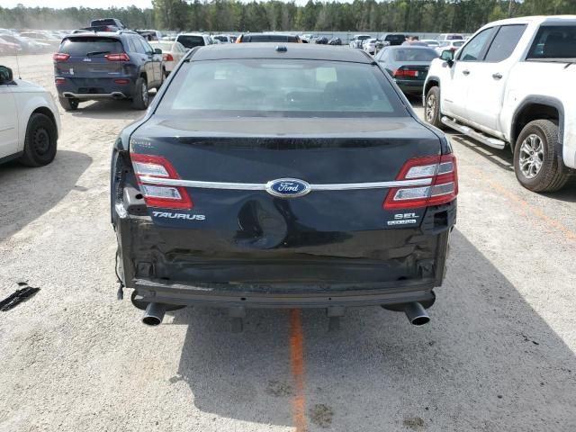 2015 Ford Taurus SEL