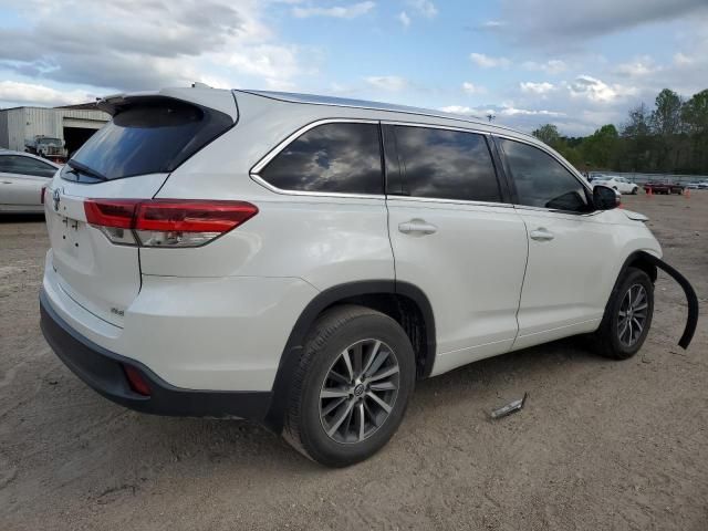 2018 Toyota Highlander SE