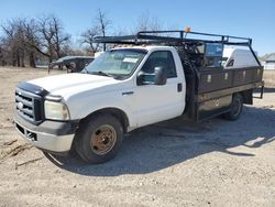 Salvage cars for sale from Copart Wichita, KS: 2006 Ford F350 Super Duty