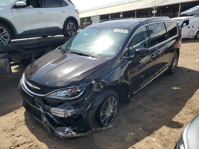 2017 Chrysler Pacifica Touring L Plus