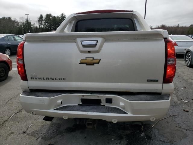 2011 Chevrolet Avalanche LTZ