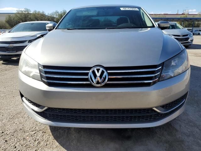 2013 Volkswagen Passat S