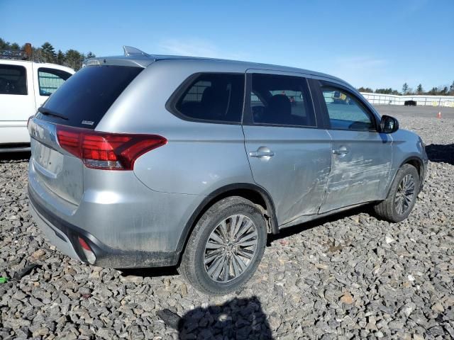 2020 Mitsubishi Outlander SE