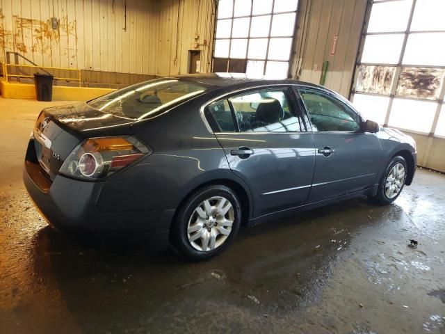 2011 Nissan Altima Base