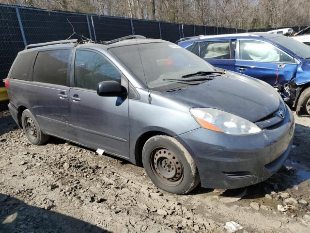 2009 Toyota Sienna CE