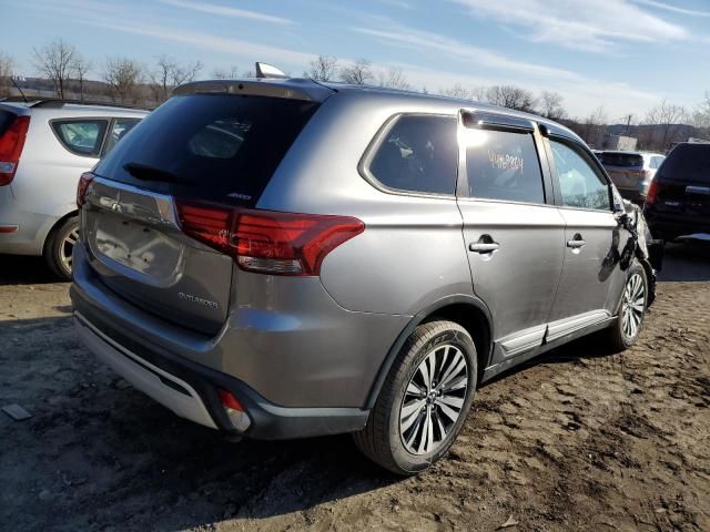 2019 Mitsubishi Outlander SE