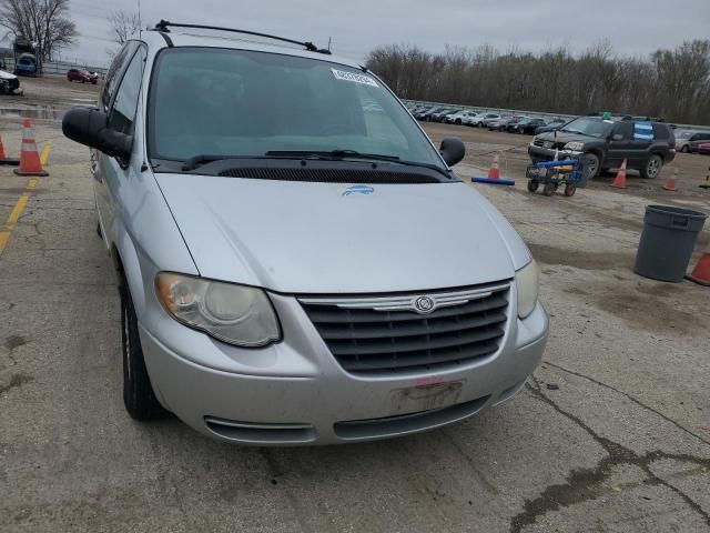 2005 Chrysler Town & Country Touring