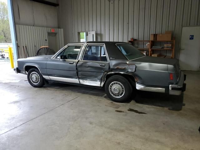 1986 Ford LTD Crown Victoria