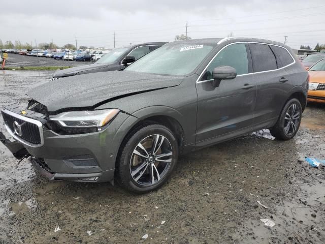 2018 Volvo XC60 T6 Momentum