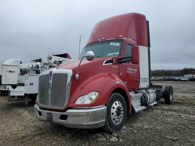 2015 Kenworth Construction T680