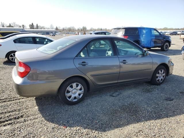 2004 Toyota Camry LE