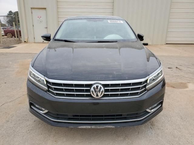 2018 Volkswagen Passat SE