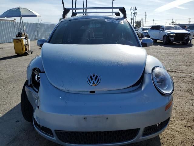 2009 Volkswagen New Beetle S