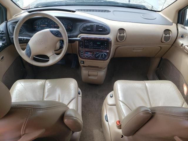 1999 Chrysler Town & Country LX