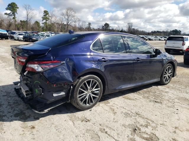 2021 Toyota Camry XLE