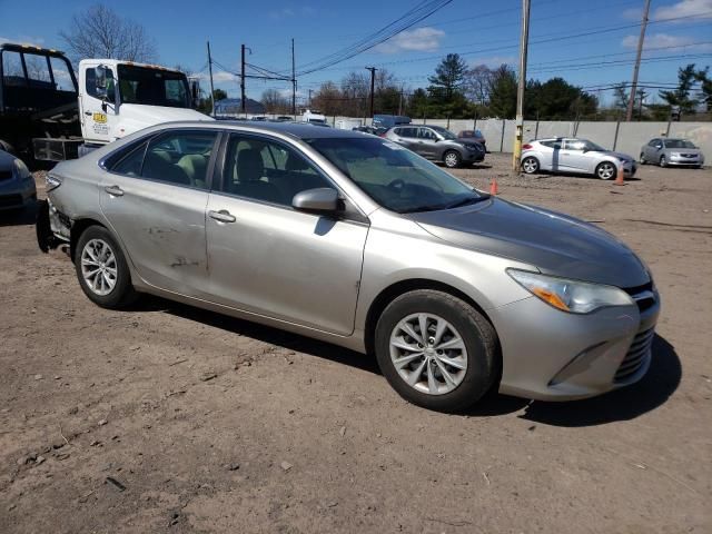 2016 Toyota Camry LE