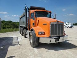 Salvage trucks for sale at Arcadia, FL auction: 2015 Kenworth Construction T800