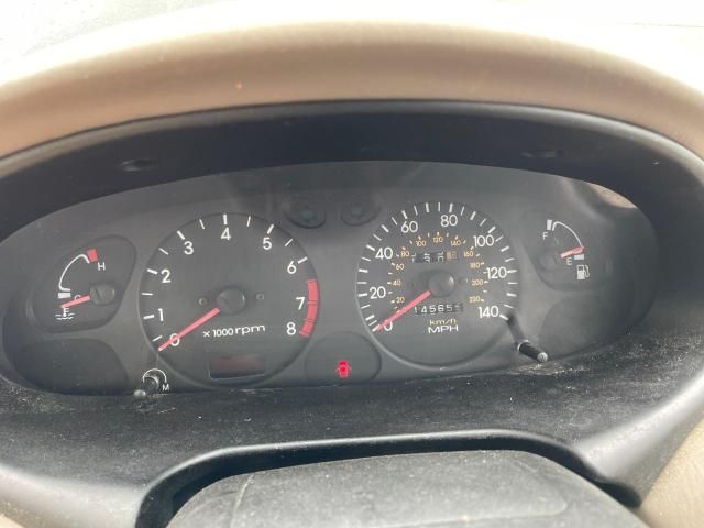 2000 Hyundai Elantra GLS