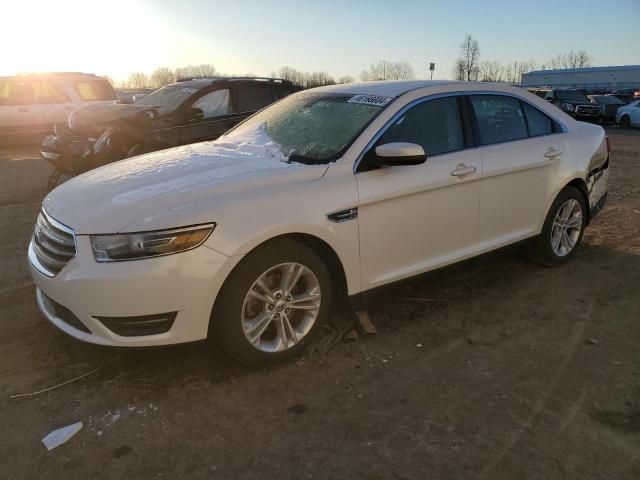 2016 Ford Taurus SEL