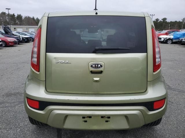 2012 KIA Soul +