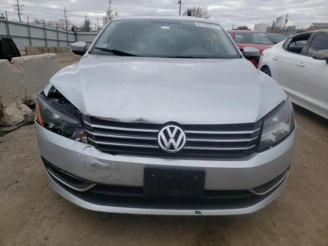 2015 Volkswagen Passat SE