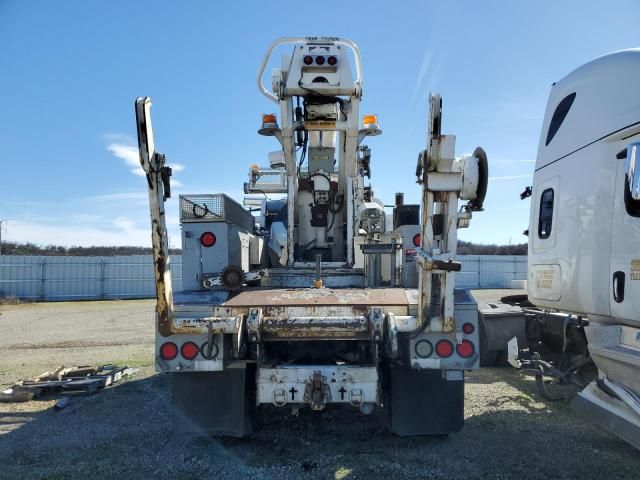 2005 International 7000 7300