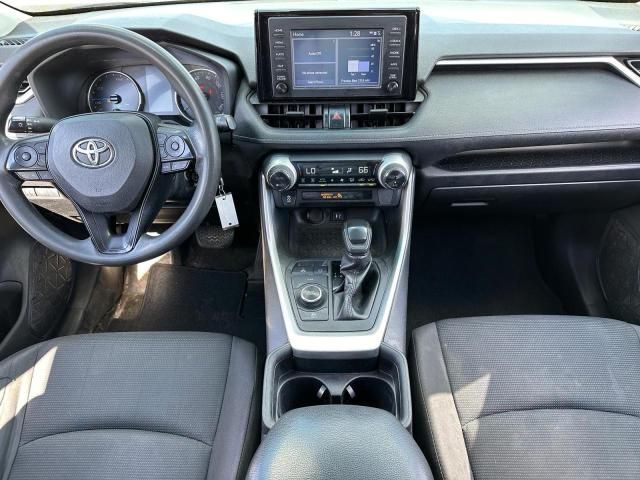 2019 Toyota Rav4 LE