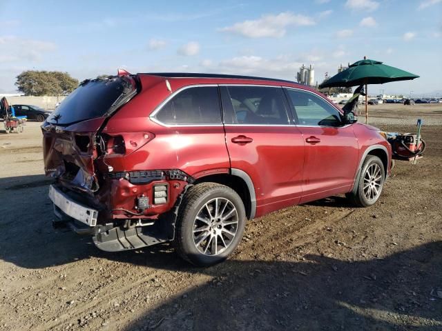 2017 Toyota Highlander SE