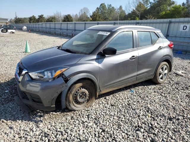 2019 Nissan Kicks S