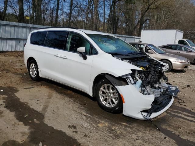 2020 Chrysler Voyager LXI