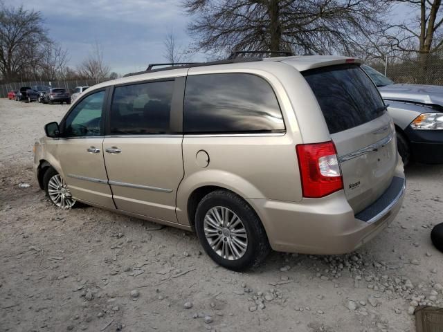 2015 Chrysler Town & Country Touring L