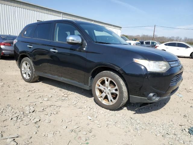 2014 Mitsubishi Outlander SE