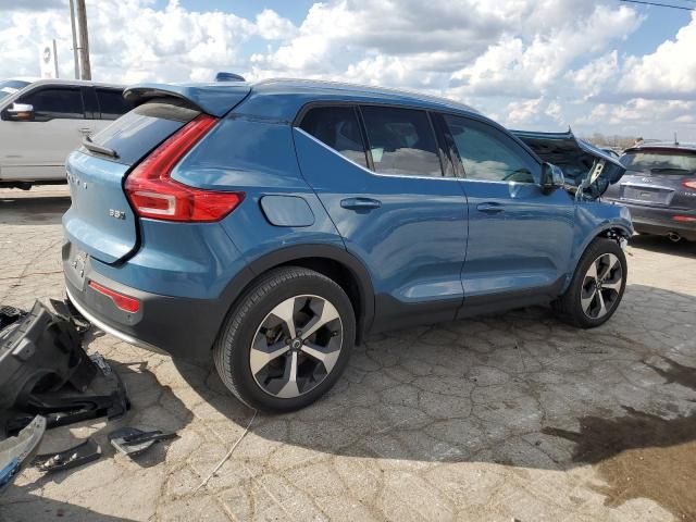 2023 Volvo XC40 Plus